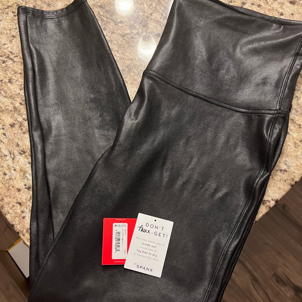 Spanx Faux Leather Leggings - 2x petite